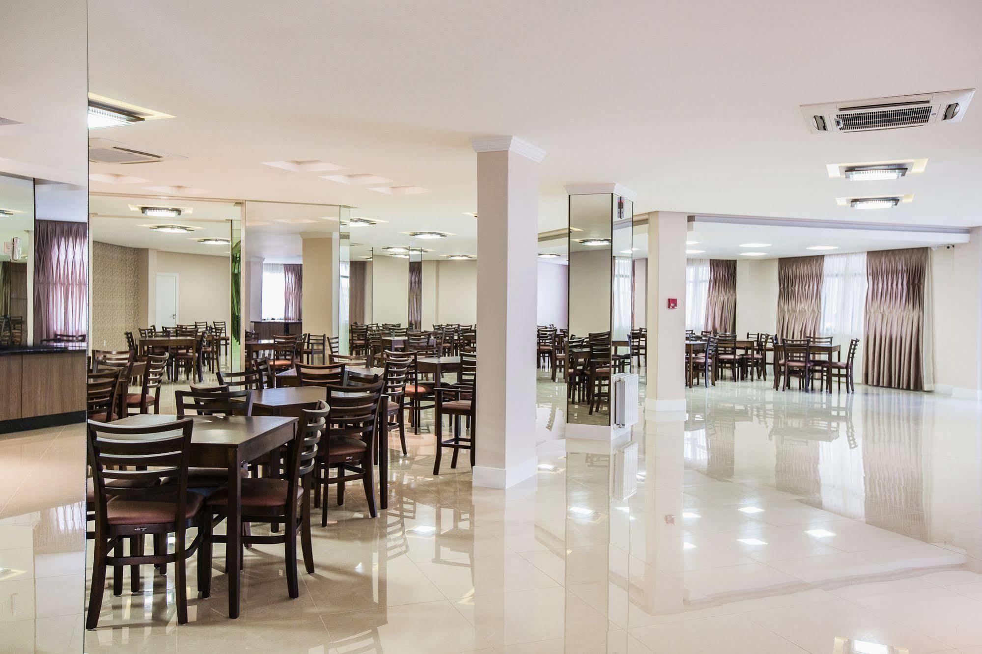 Gaboardi Park Hotel Curitibanos Ngoại thất bức ảnh